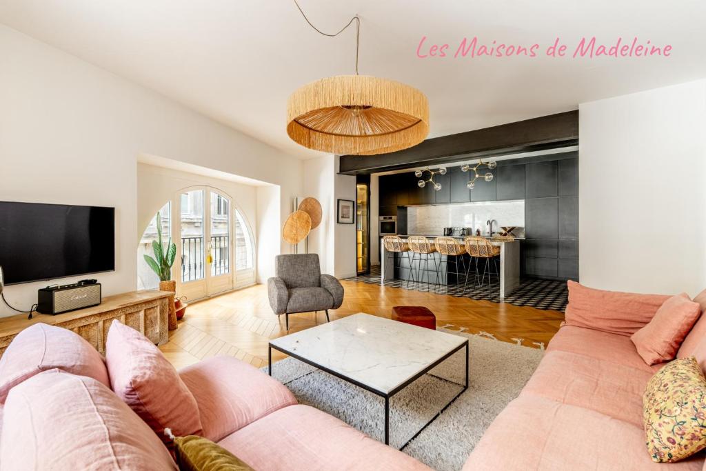 Living room and kitchen — open plan overview